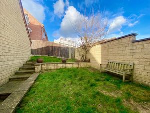 Photo 15- click for photo gallery